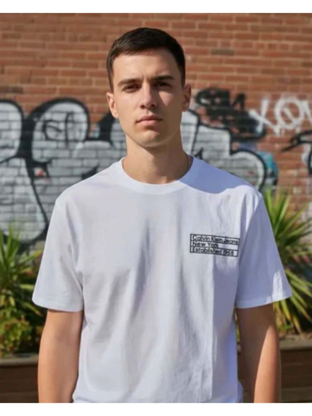 Calvin Klein Mens Casual Short-Sleeve Logo T-Shirt White Size Small NWOT